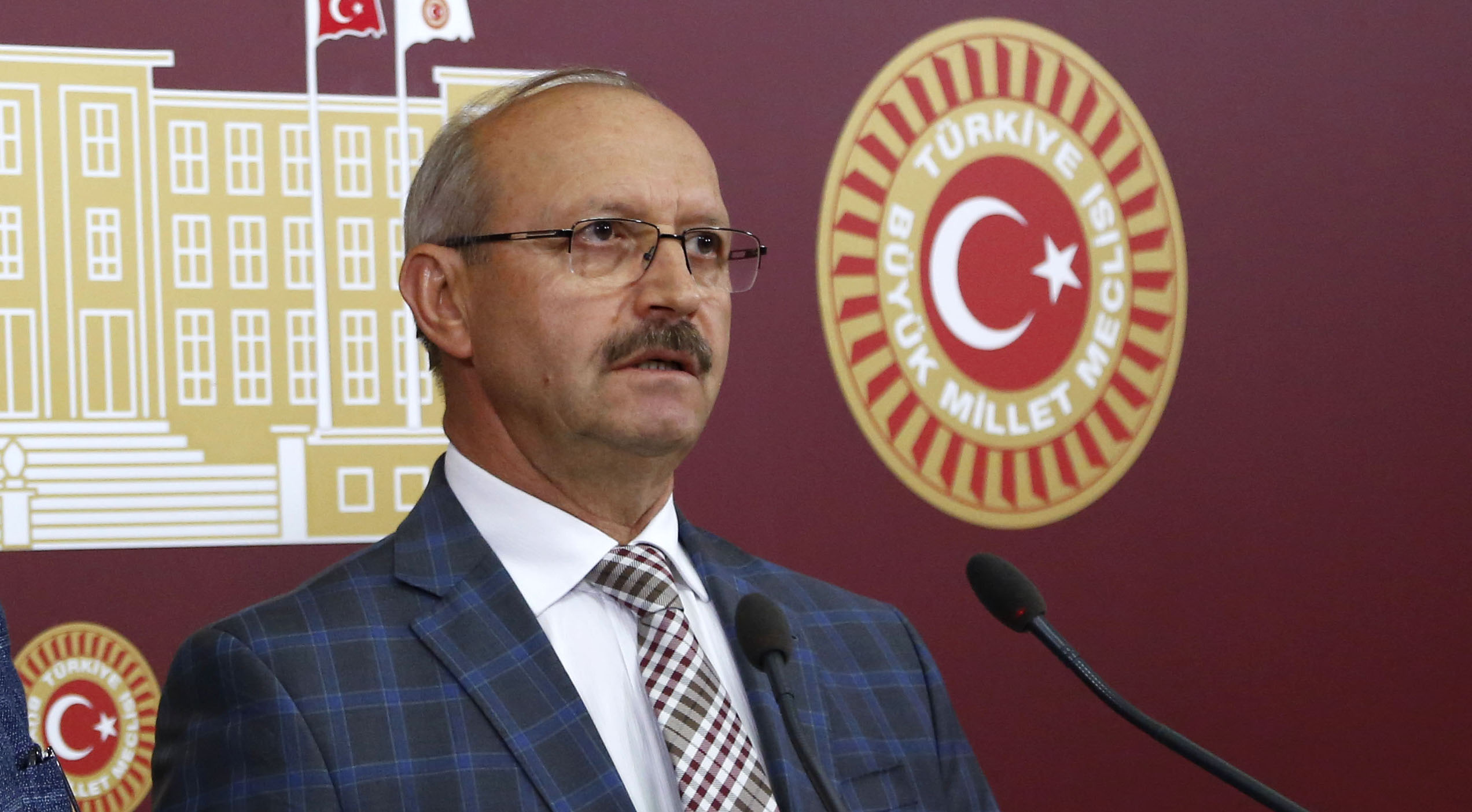 Ahmet Sorgun: Türkiye'ye yapılan saldırıları görmezden geliyorlar