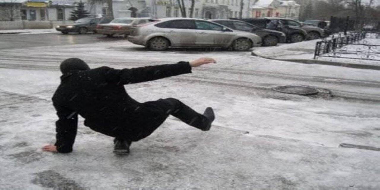 Uzmanından karlı ve buzlu zeminde Yürüme Teknikleri