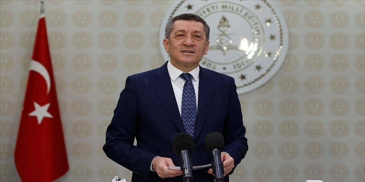 Ziya Selçuk'tan öğrencilere: Yüz yüze sınavlar için tüm hazırlıklarımız tamam