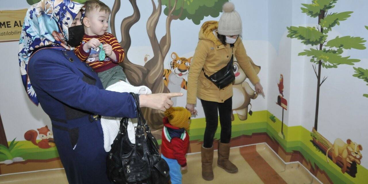 Selçuk Tıp’ın Çocuk Acil Servisi Artık Daha Renkli