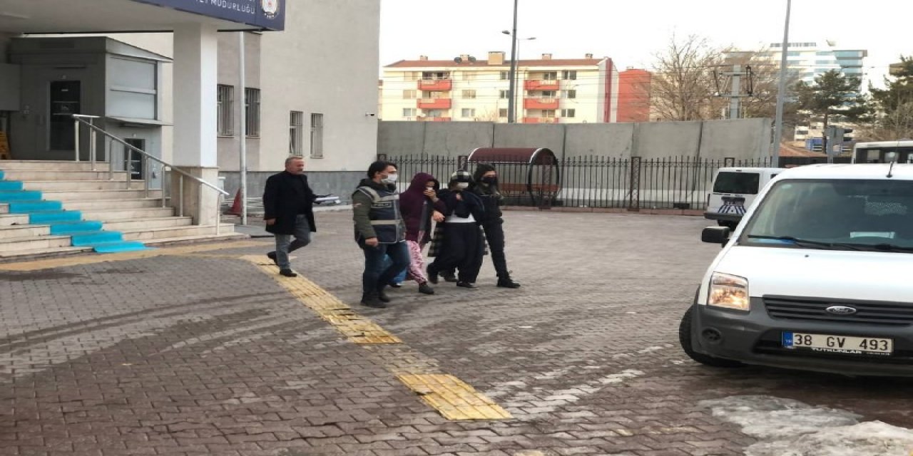 Konya’da aranan kadın hırsızlar Kayseri’de yakalandı