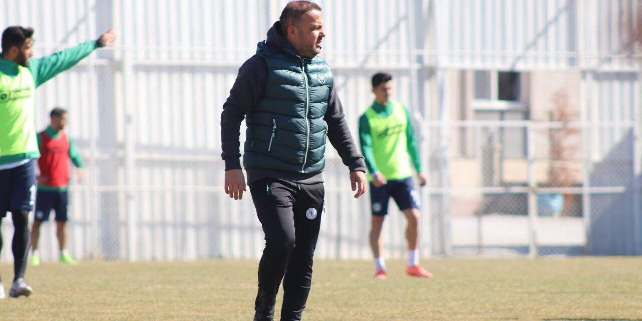 1922 Konyaspor'da Levent Kartop dönemi