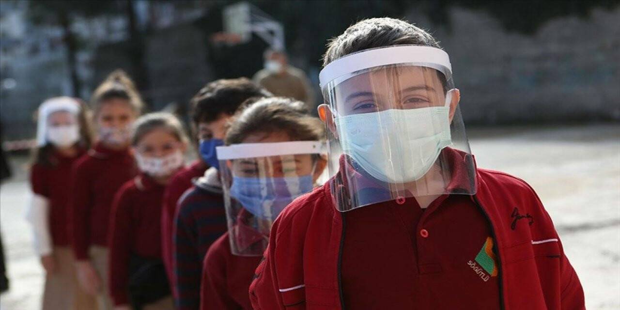 MEB, ilkokul ve ortaokullarda yüz yüze eğitimin detaylarını belirledi