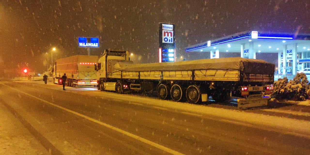 Konya-Antalya kara yolu çekici ve tır geçişlerine kapatıldı