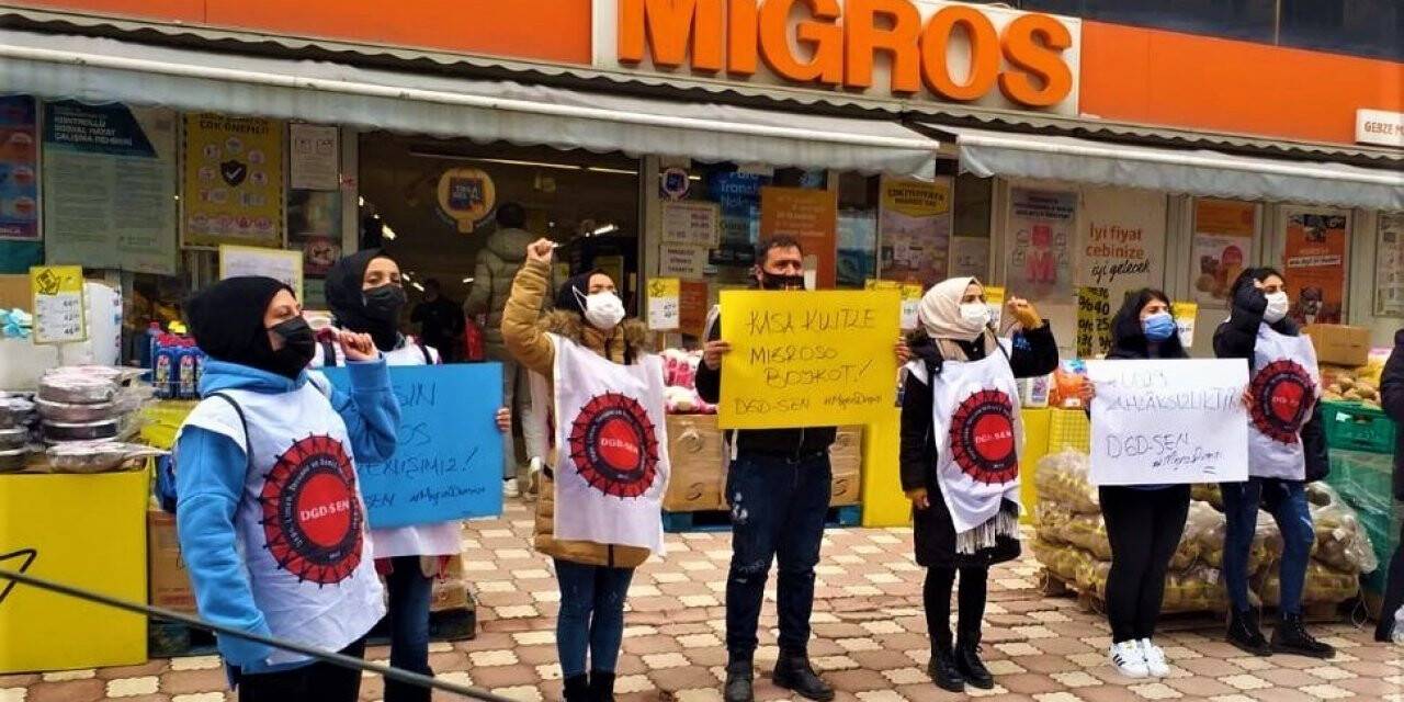 Migros işçileri o ilçede marketin kasalarını kilitledi