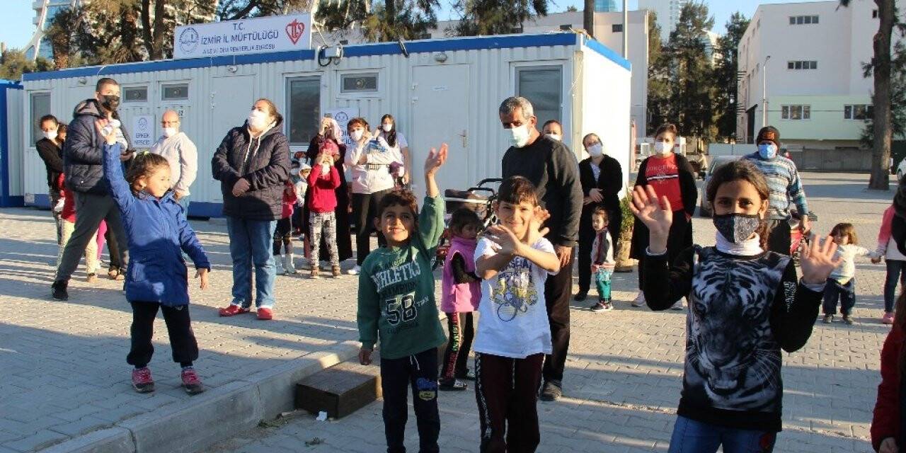 AFAD spor gönüllülerinden depremzedelere ziyaret