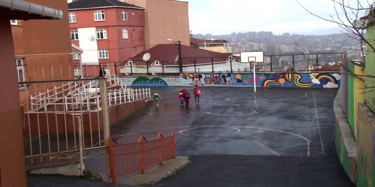 Öğrencilerin “yüz yüze” eğitim heyecanı