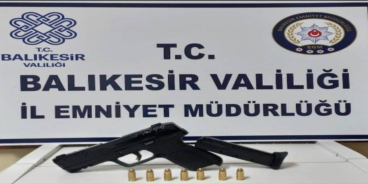 Balıkesir’de aranan 18 kişi yakalanırken, 5’i tutuklandı