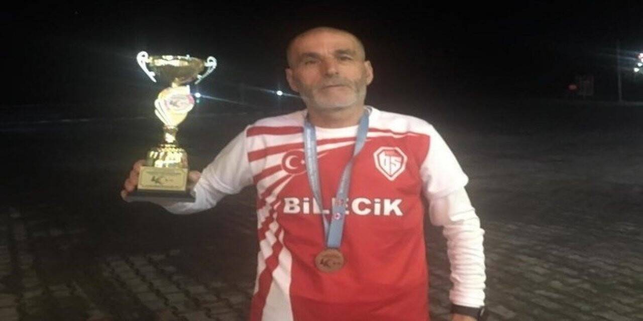 Başkan Şahin, Trabzon’dan madalya ile dönen Yıldırım’ı tebrik etti