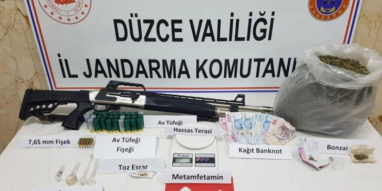 Düzce’de uyuşturucu operasyonu: 4 şüpheli yakalandı
