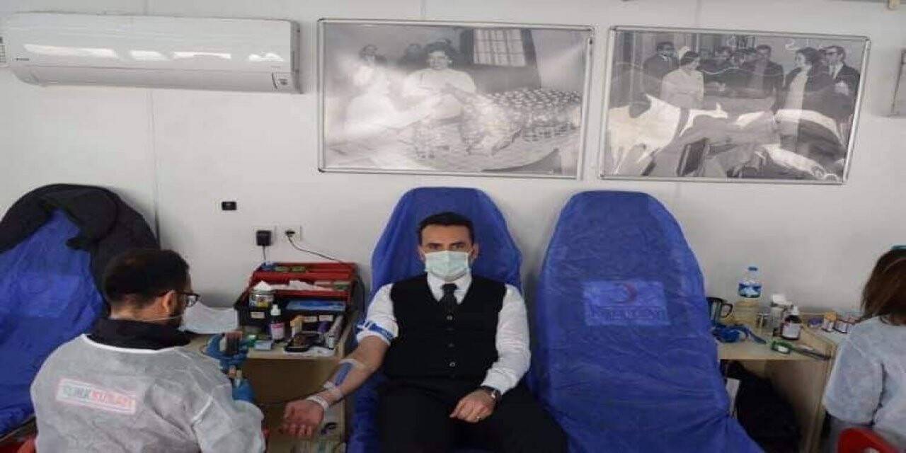 Kaymakam Çelik’ten kan bağışı