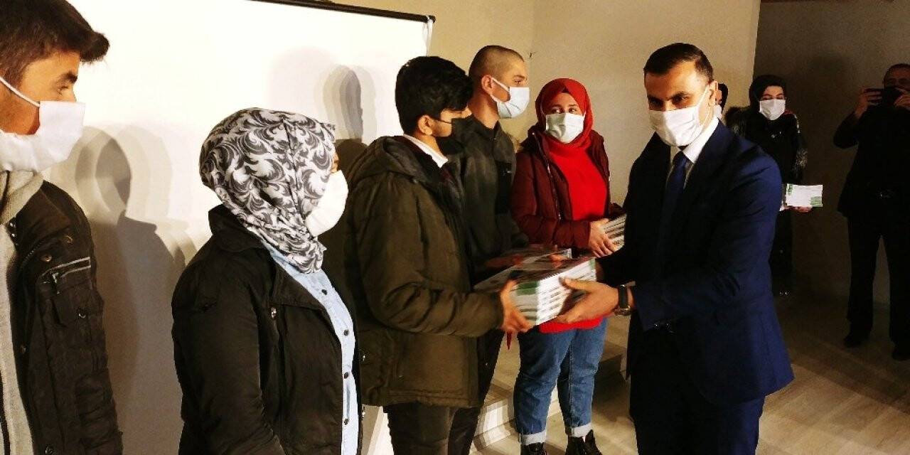 Tuşba’da yüz yüze eğitim başladı