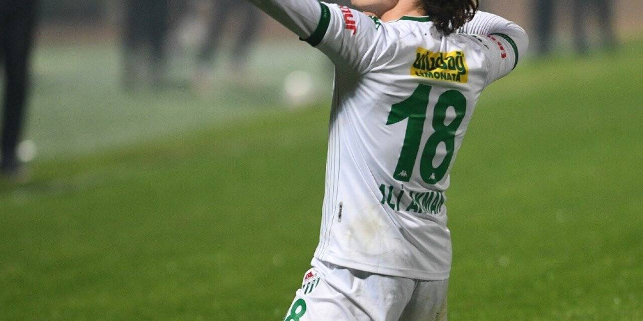 Bursaspor, Ali Akman’ın sözleşmesini feshetti