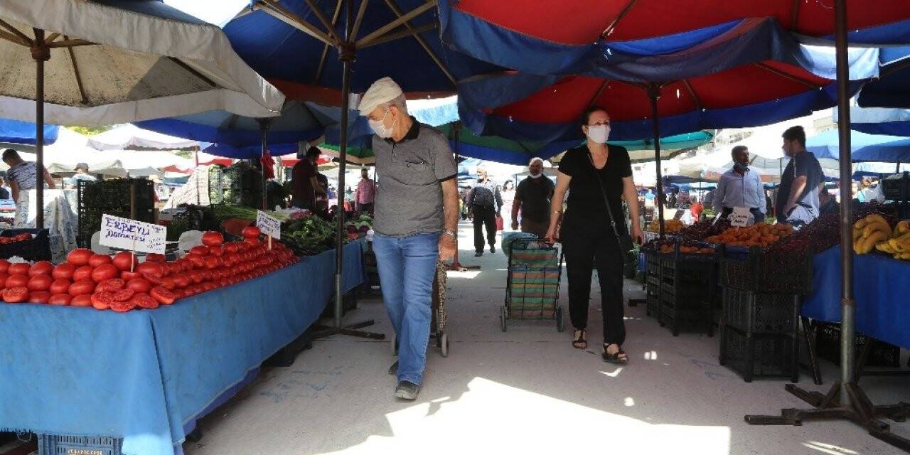 Efeler’de semt pazarlarının günü değişti