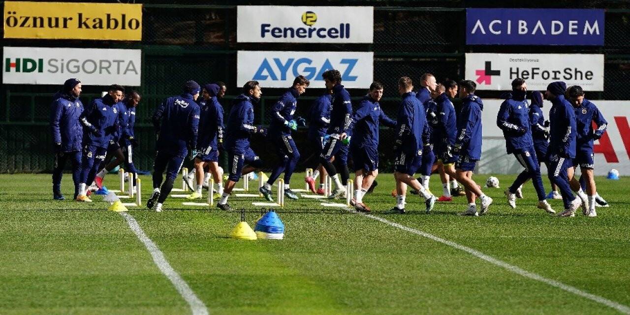 Fenerbahçe, Antalyaspor hazırlıklarını sürdürdü