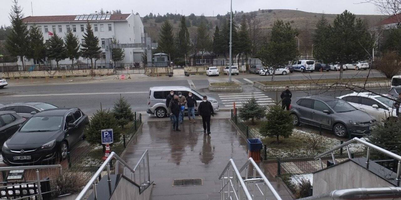 Cinayet şüphelisi emekli polis memuru tutuklandı