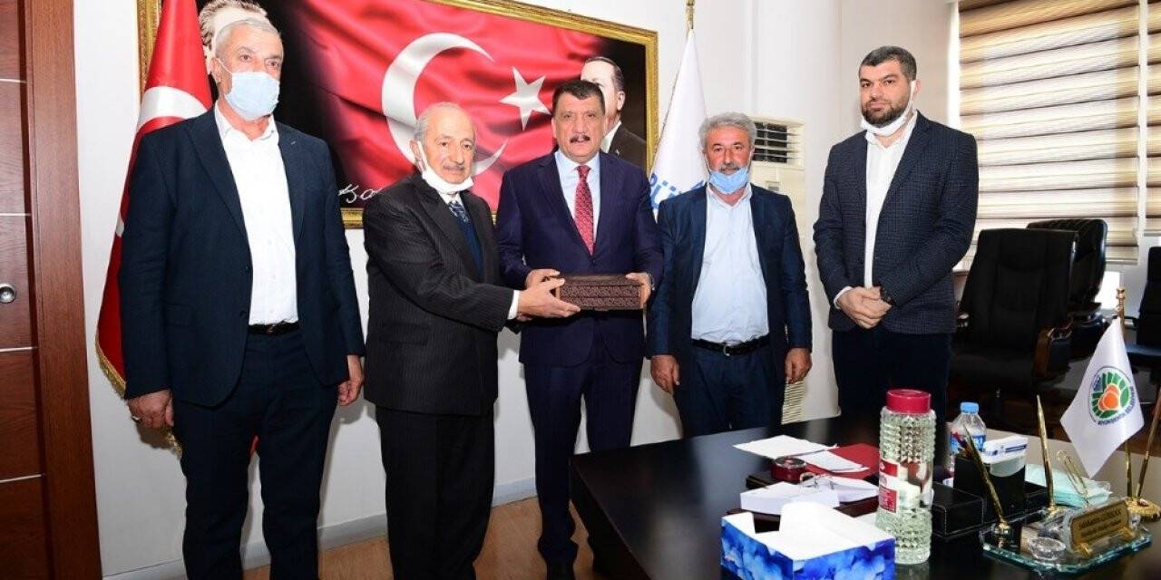 Başkan Gürkan, muhtarlarla buluştu