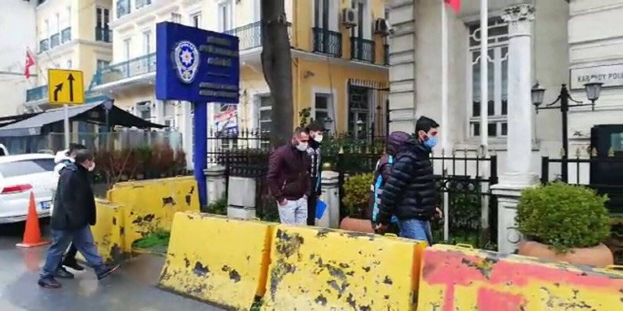 Beyoğlu’nda ‘Değnekçi’ operasyonu: 4 gözaltı