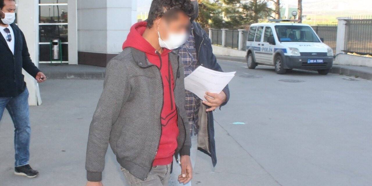 Motosikletleri çalan hırsız polisten kaçamadı