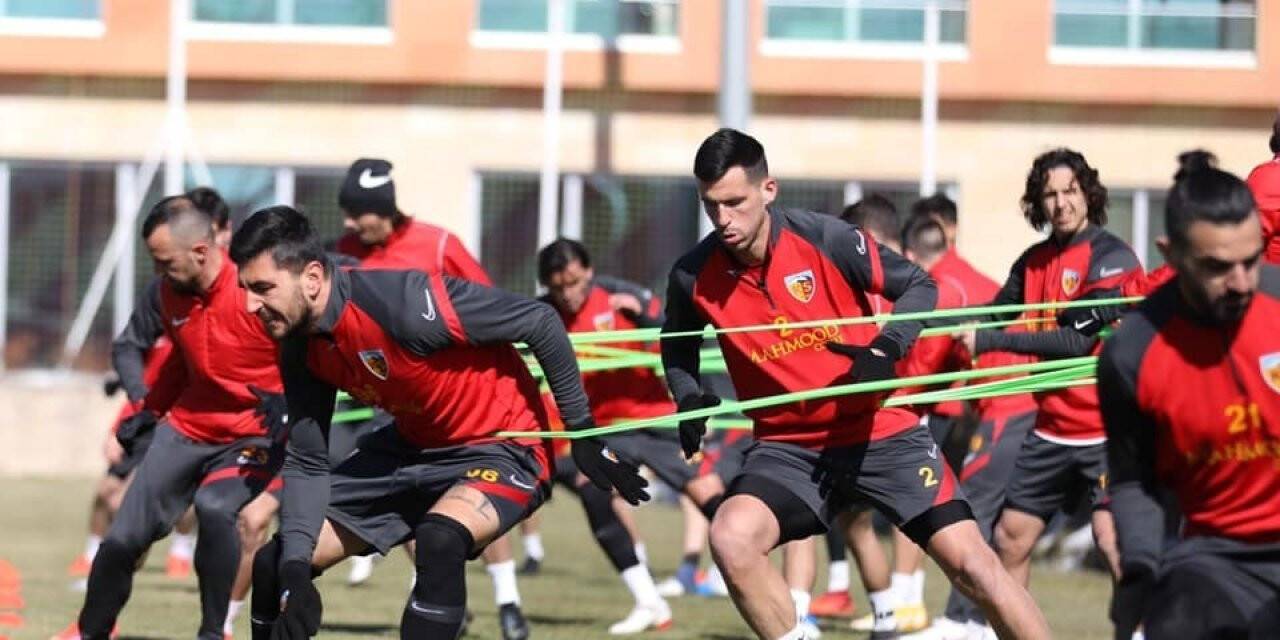 Kayserispor’un Çaykur Rizespor maçı kadrosu belli oldu