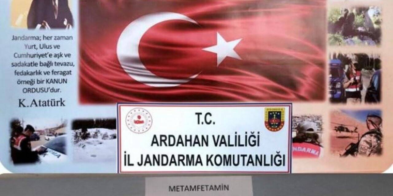 Jandarmadan uyuşturucu operasyonu: 1 gözaltı