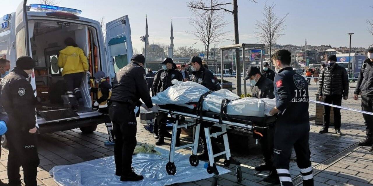 Üsküdar’da yaşlı adam bankta otururken tabancayla intihar etti