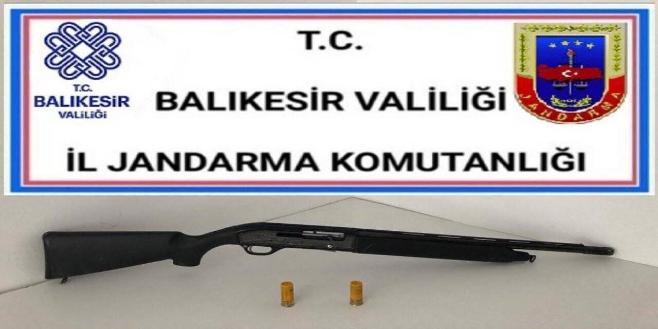 Balıkesir’de jandarma 15 aranan şahsı yakaladı