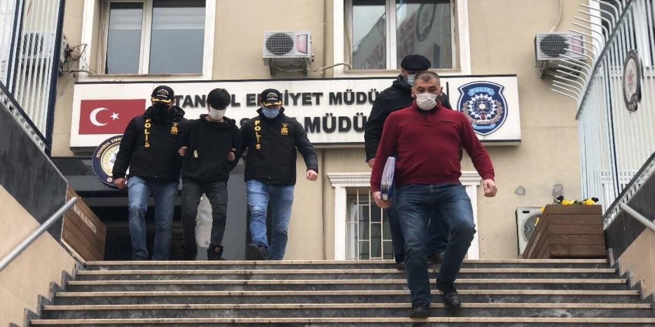 İstanbul’da sustalı dehşeti yaşatan zanlı adliyeye sevk edildi