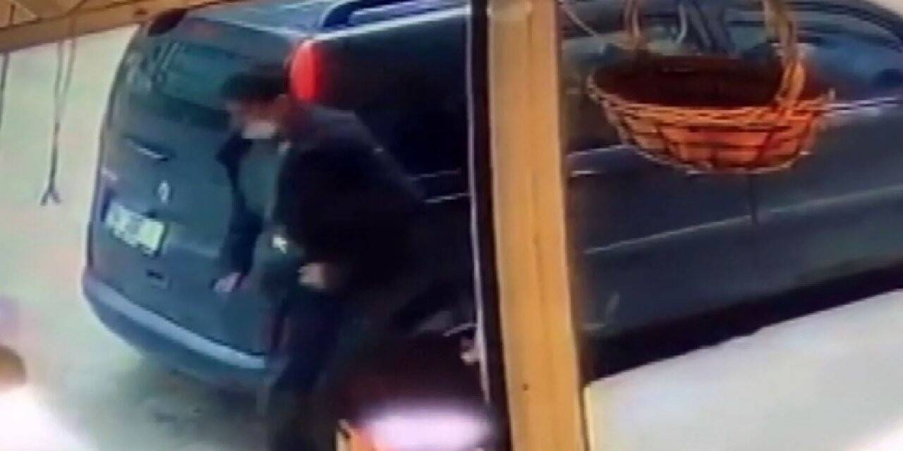 Maltepe’de 13 yaşındaki çocuğu taciz eden şüphelin kaçış anı kamerada