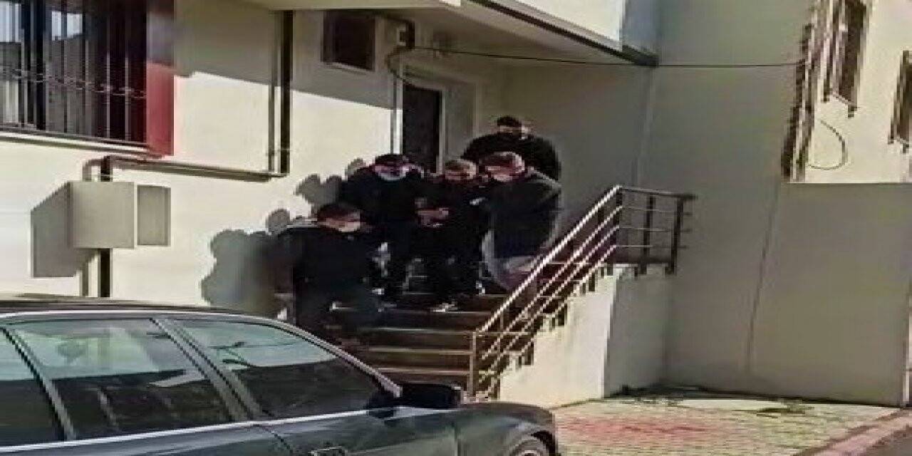 30 yıl hapis cezası ile aranan şahıs yakayı ele verdi