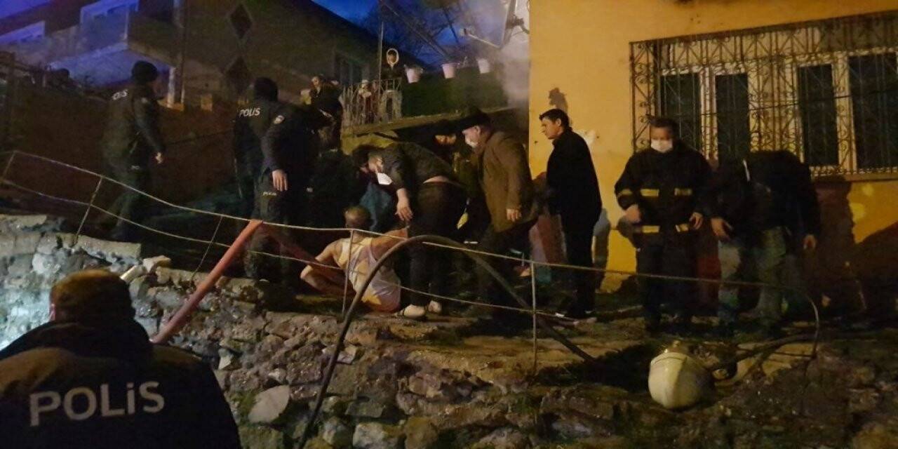 Karabük’te ev yangını: "Yanıyorum" bağırışını duyan kardeş abisini kurtardı