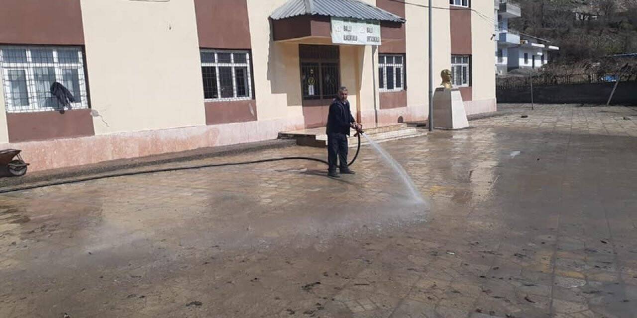 Uludere Belediyesinden eğitime tam destek