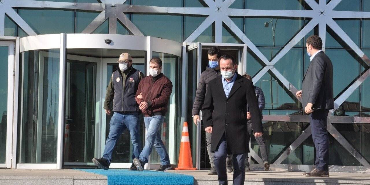 Kars’ta FETÖ zanlıları adliye sevk edildi