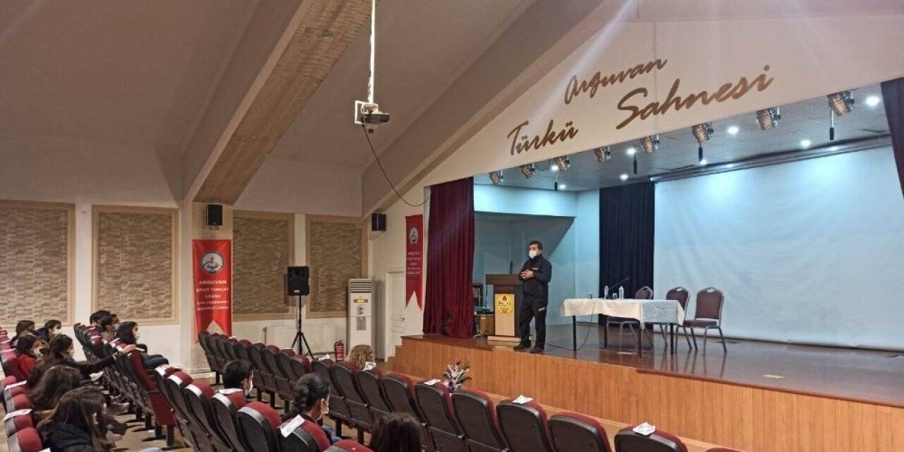 Öğrencilere afet eğitimi