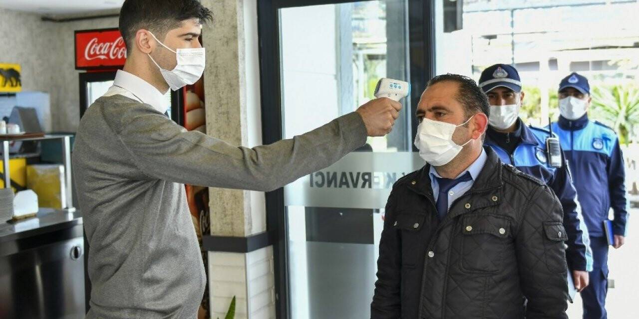 Esenyurt zabıtasından kafe ve restoranlara Korona virüs denetimi