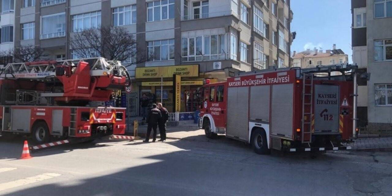 Aspiratörde çıkan yangın ekipleri harekete geçirdi