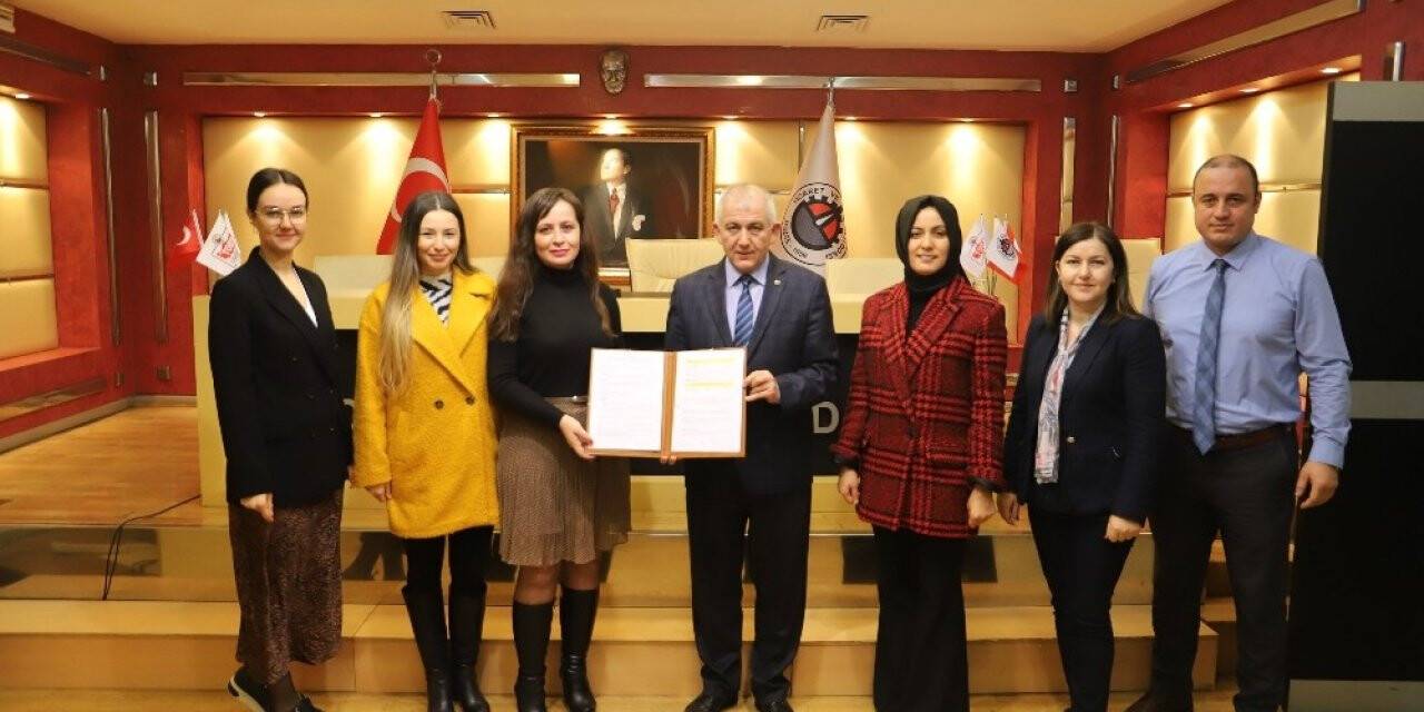 DTSO Başkanı Şahin, “Yabancı dil önemli”