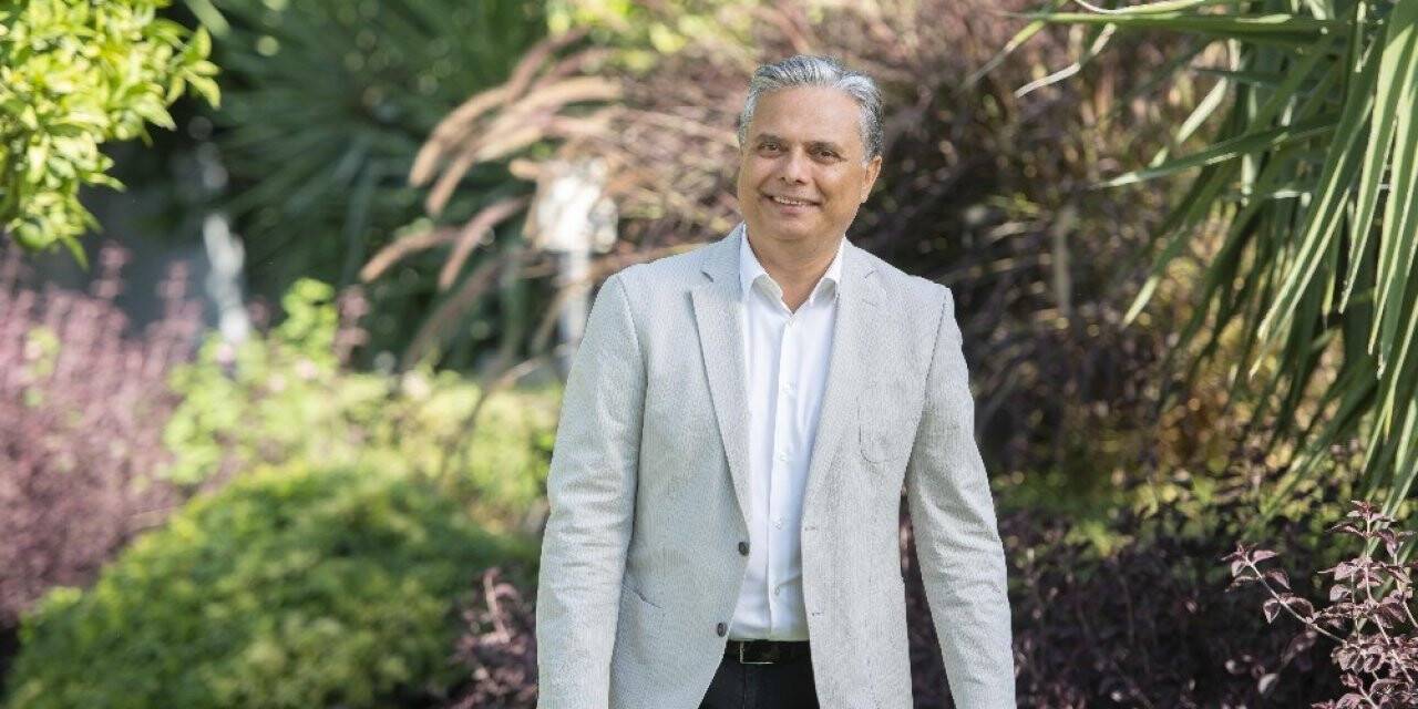 Muratpaşa’dan sanatçı ve müzisyenlere destek