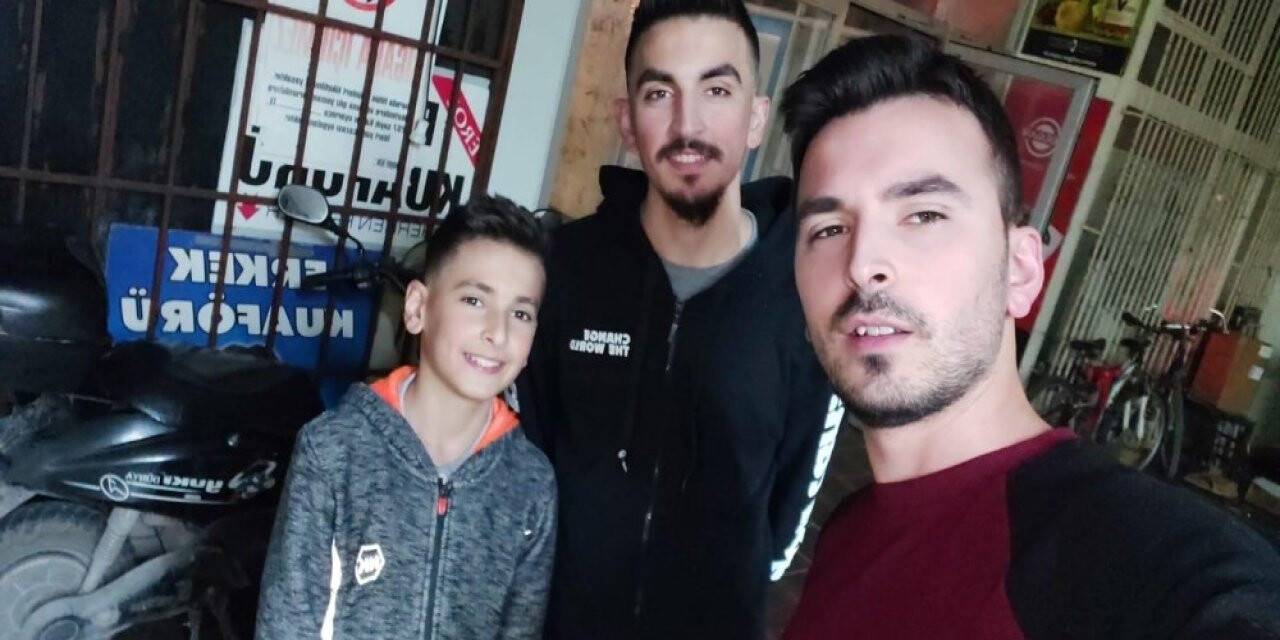 Kayalık alanda cansız bedeni bulunan Ali’den bir gün önce ağabeyleriyle çekindiği fotoğraf kaldı