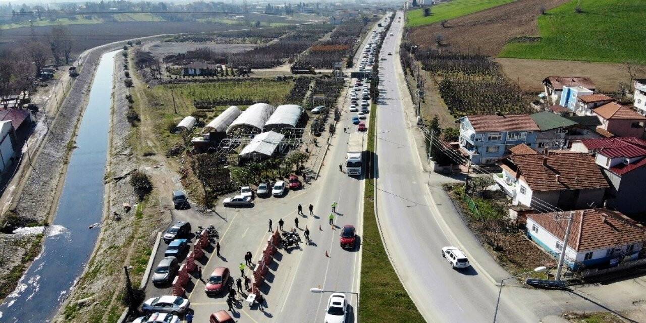 Çok yüksek risk grubundaki Sakarya’da denetimler sıklaştırıldı