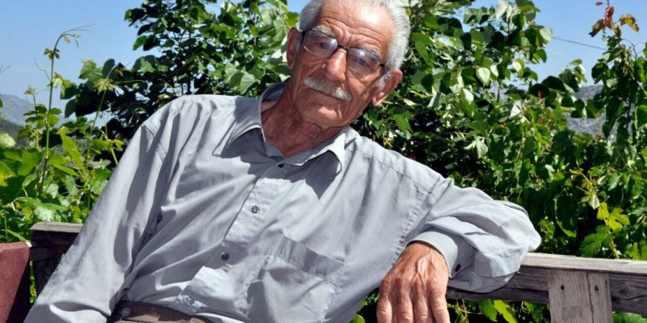 85 yaşındaki  adam yangında hayatını kaybetti