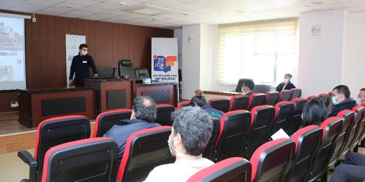 Erdemli Belediyesinden afet eğitimi