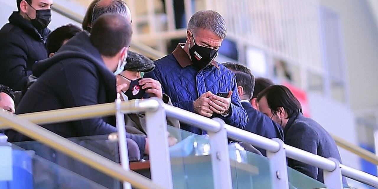 Süper Lig: Kasımpaşa: 1 - Trabzonspor: 1 (İlk yarı)