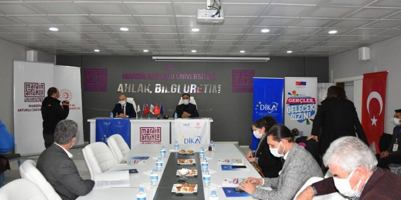 MAÜ ve DİKA Genç Girişimci Projesi için bir araya geldi
