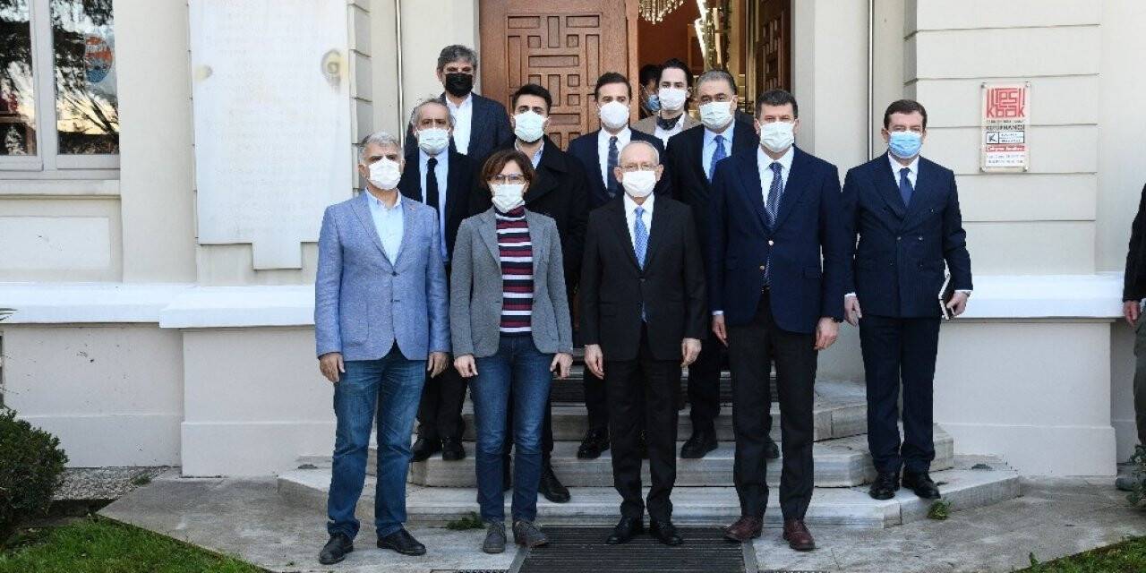 CHP Genel Başkanı Kılıçdaroğlu’ndan Kadıköy turu