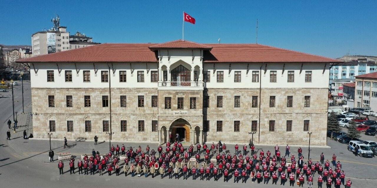 Sivas maviye talip