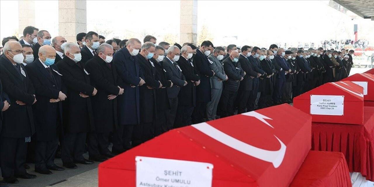 Bitlis şehitlerine veda