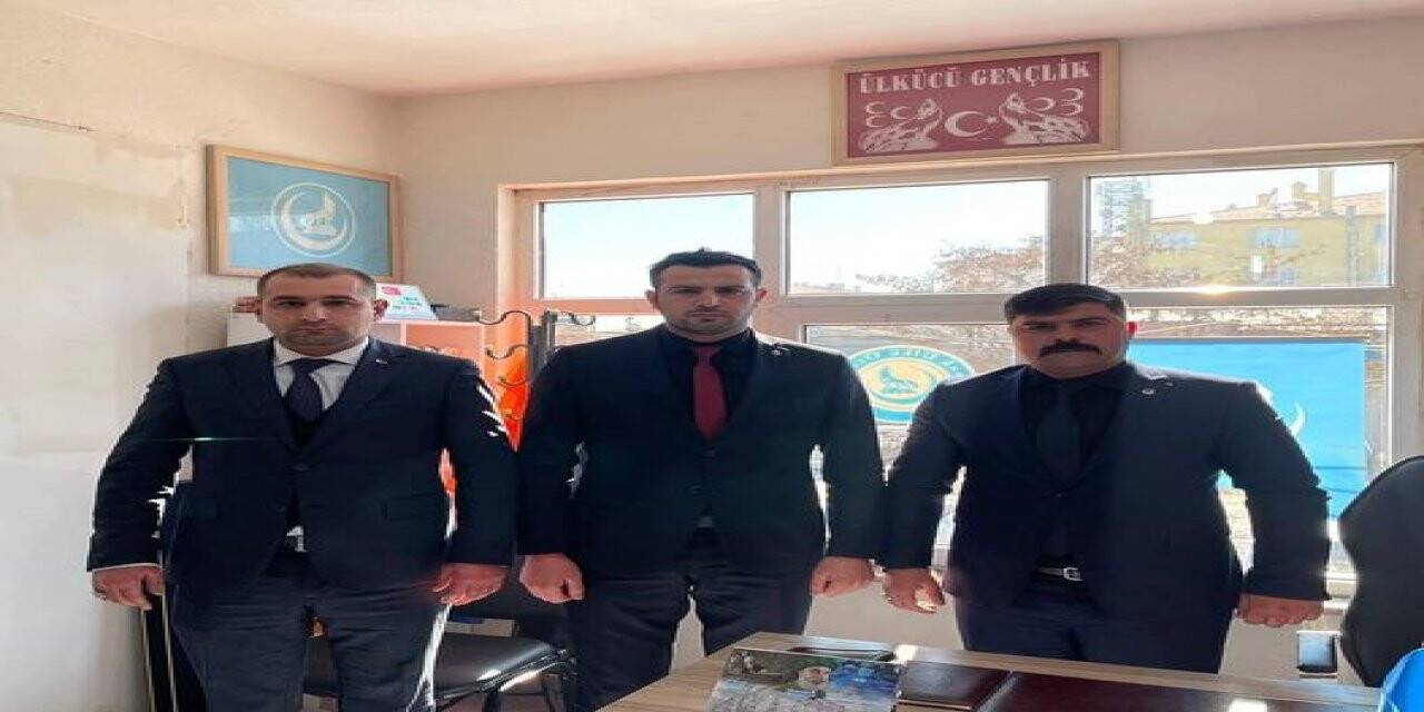 Yunak Ülkü Ocaklarında görev değişimi