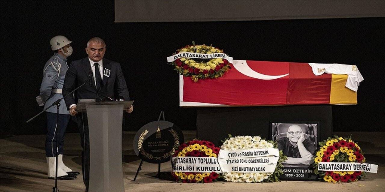 Usta oyuncu Rasim Öztekin son yolculuğuna uğurlandı