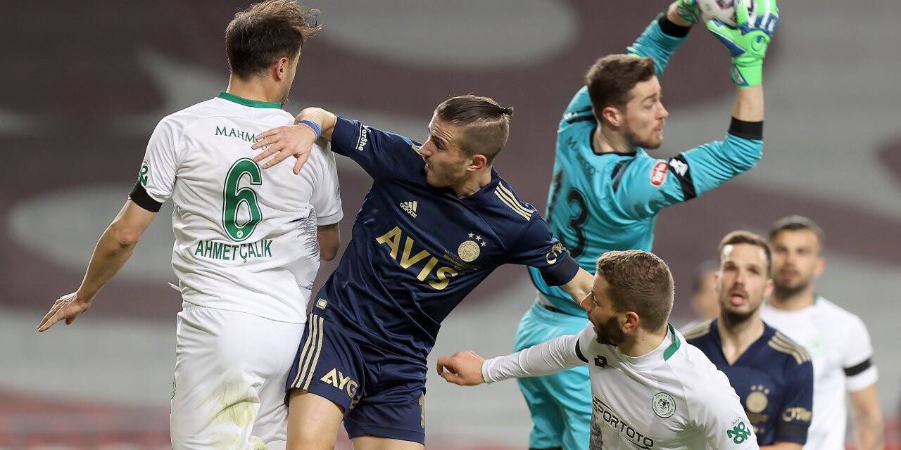 Pelkas, Skubic'e ayıp etti!